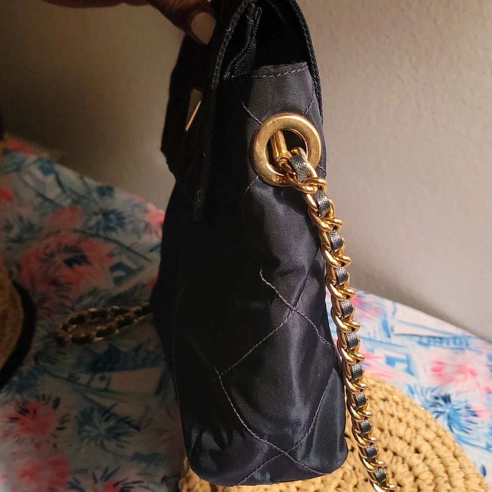 PRADA - Picture 11 of 15